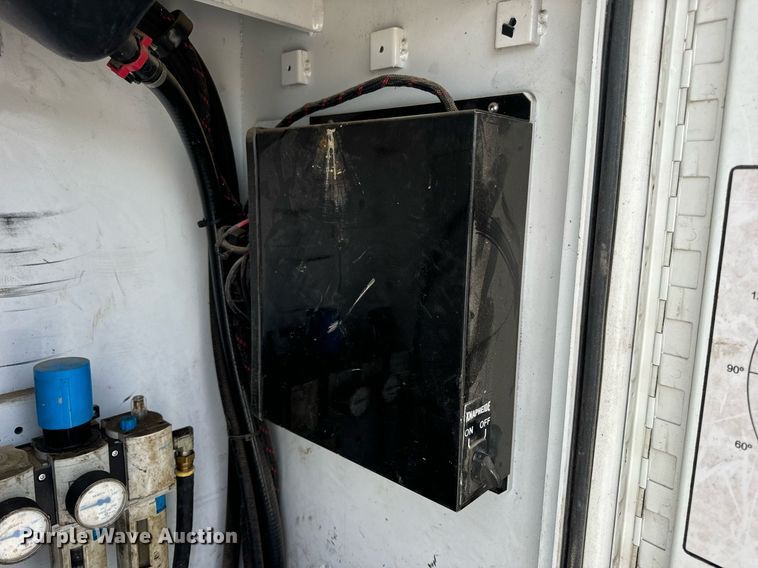 image for item DV1973 2020 Kenworth T370 utility / service truck