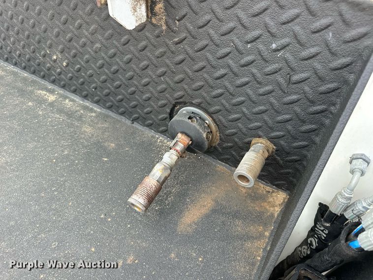 image for item DV1973 2020 Kenworth T370 utility / service truck