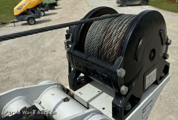 image for item DV1973 2020 Kenworth T370 utility / service truck