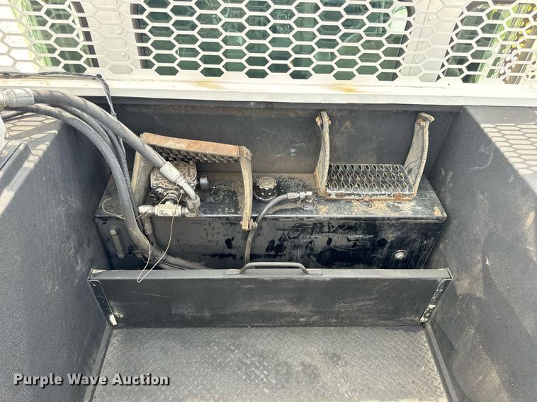 image for item DV1973 2020 Kenworth T370 utility / service truck