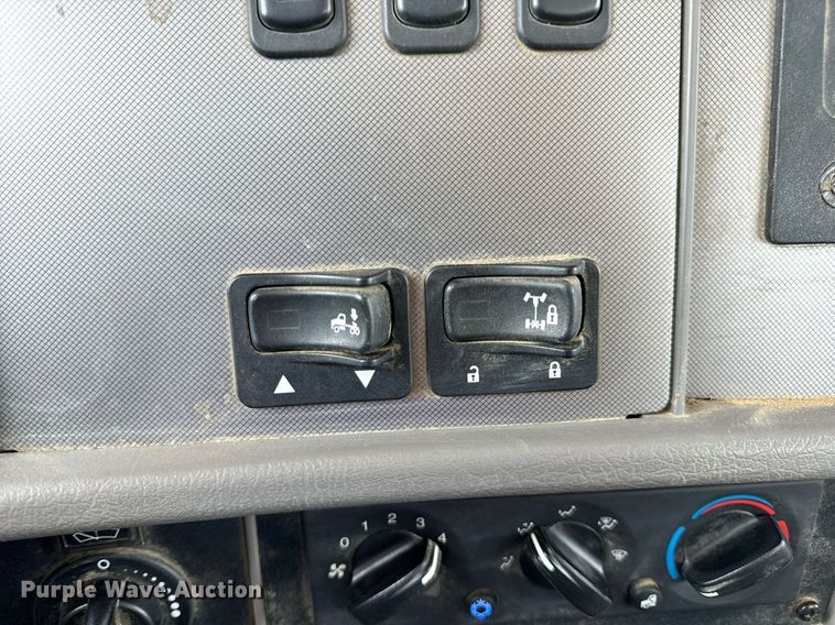 image for item DV1973 2020 Kenworth T370 utility / service truck