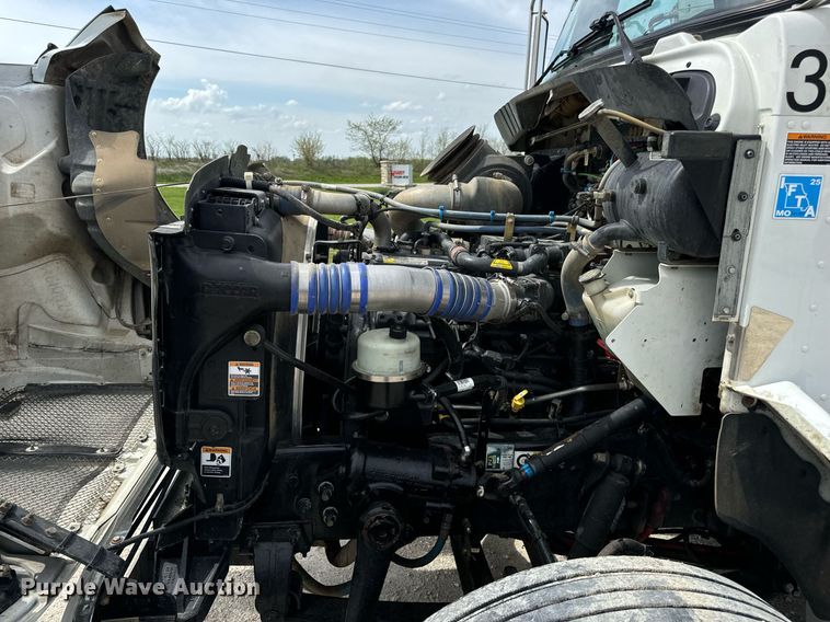 image for item DV1973 2020 Kenworth T370 utility / service truck