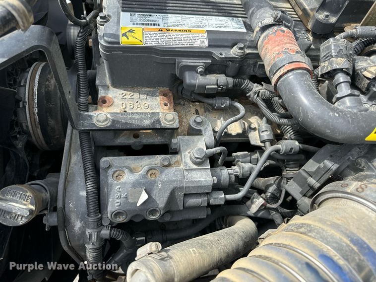 image for item DV1973 2020 Kenworth T370 utility / service truck