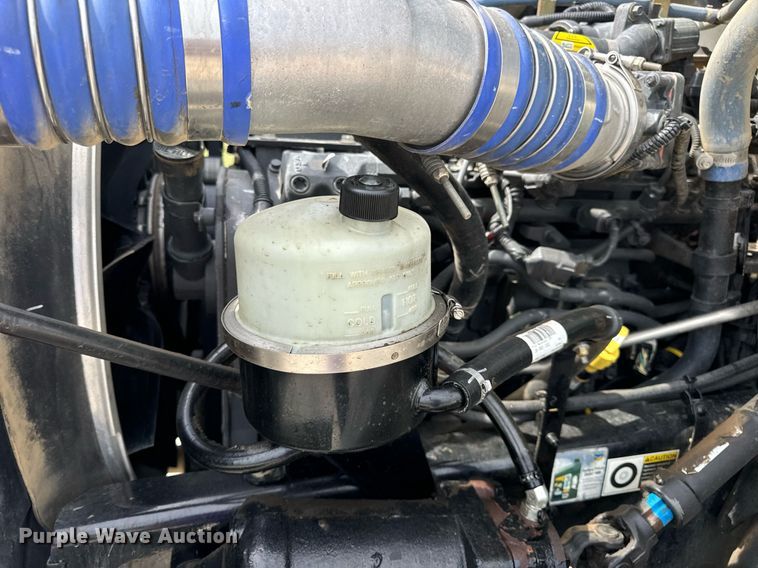 image for item DV1973 2020 Kenworth T370 utility / service truck