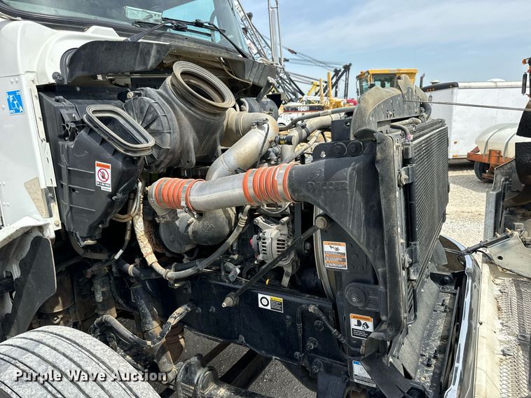 image for item DV1973 2020 Kenworth T370 utility / service truck