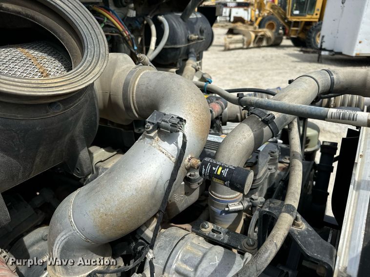 image for item DV1973 2020 Kenworth T370 utility / service truck