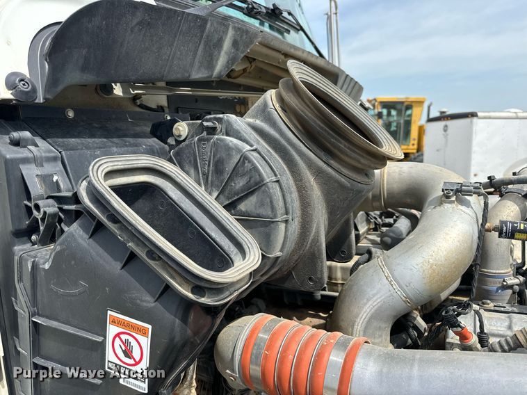 image for item DV1973 2020 Kenworth T370 utility / service truck