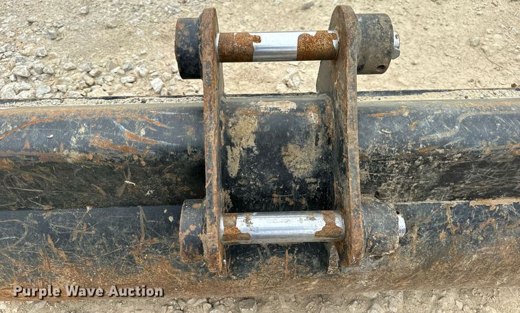 image for item DV1974 Caterpillar excavator bucket