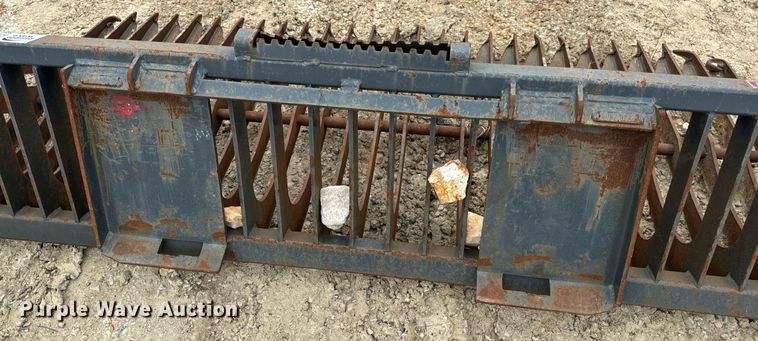 image for item DV1975 Virnig skid steer rock bucket