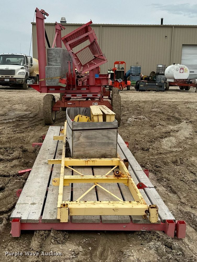 image for item DV1981 Overhang stripping buggy