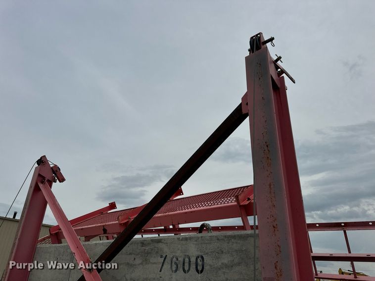 image for item DV1981 Overhang stripping buggy