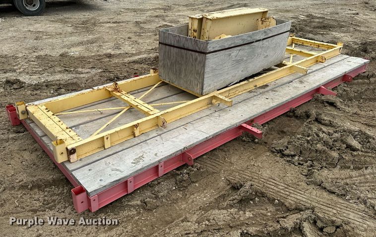 image for item DV1981 Overhang stripping buggy