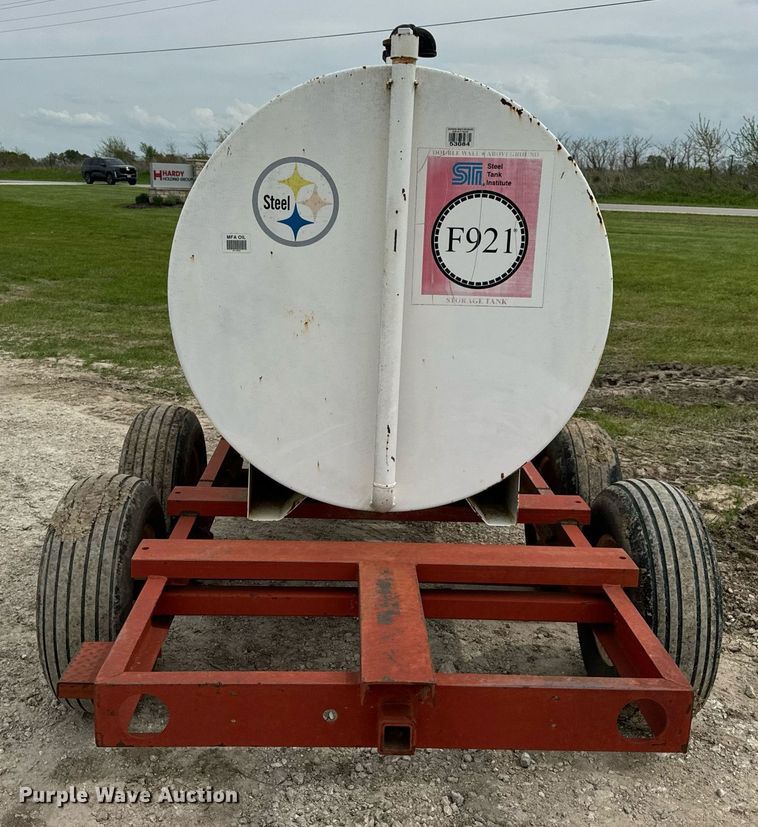 image for item DV1982 Elsass Fabrication Ltd. 1025 fuel tank trailer