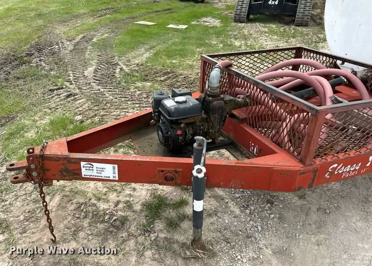 image for item DV1982 Elsass Fabrication Ltd. 1025 fuel tank trailer