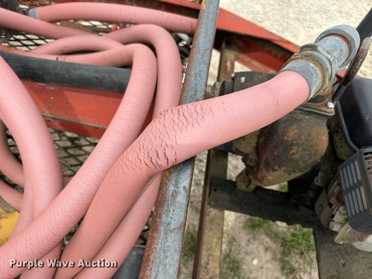 image for item DV1982 Elsass Fabrication Ltd. 1025 fuel tank trailer