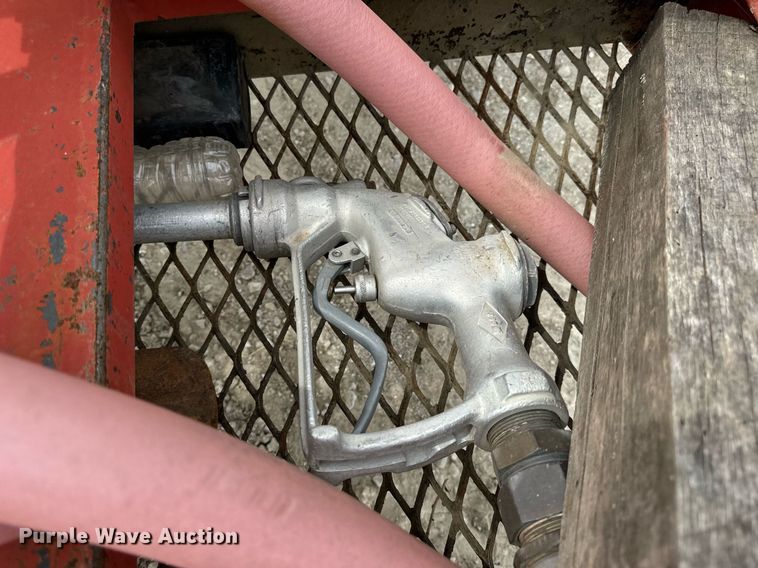 image for item DV1982 Elsass Fabrication Ltd. 1025 fuel tank trailer