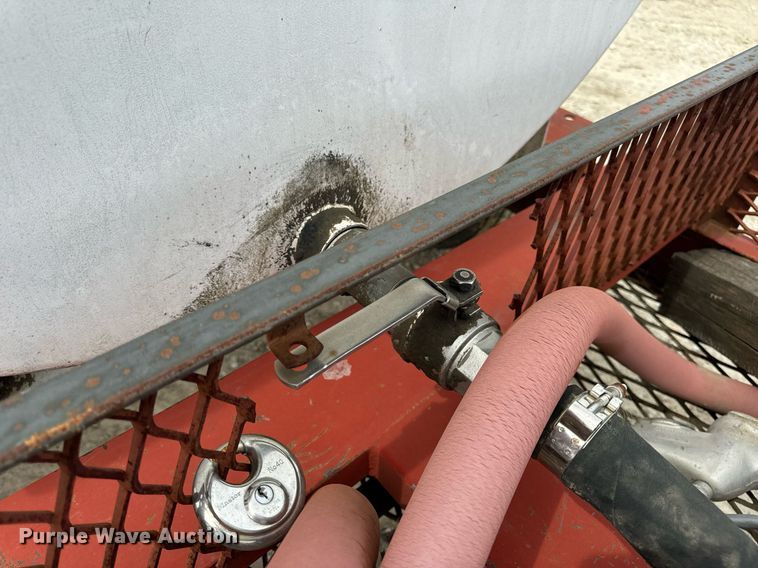 image for item DV1982 Elsass Fabrication Ltd. 1025 fuel tank trailer