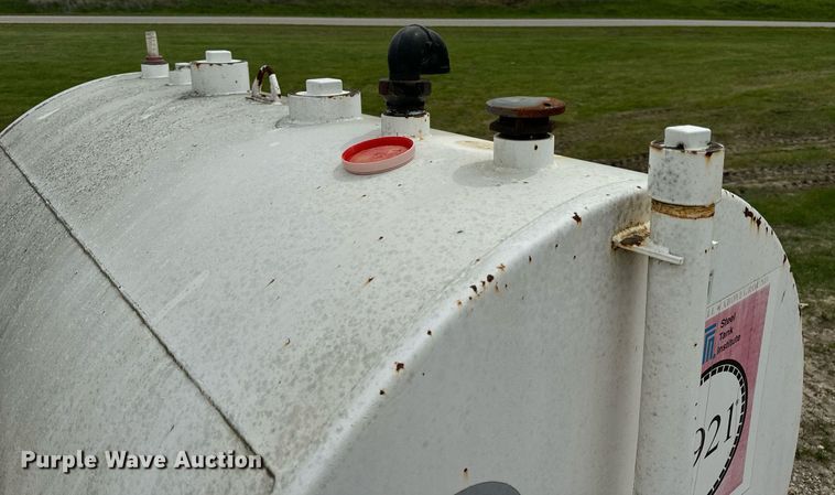 image for item DV1982 Elsass Fabrication Ltd. 1025 fuel tank trailer