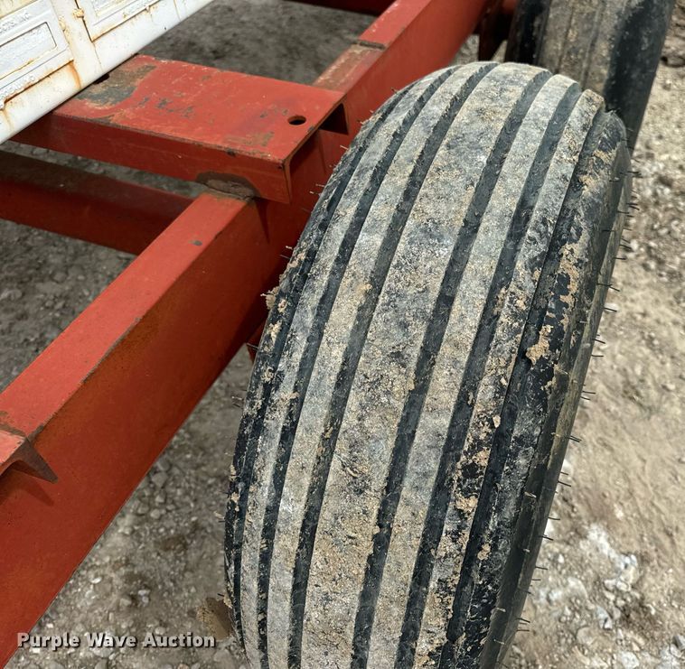 image for item DV1982 Elsass Fabrication Ltd. 1025 fuel tank trailer