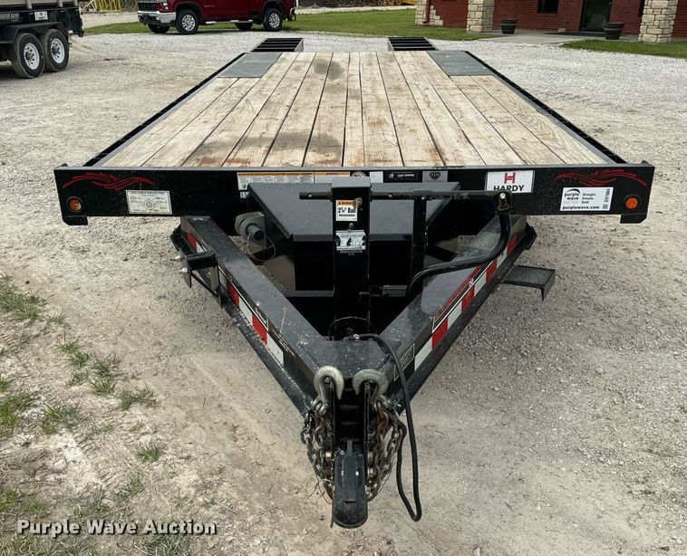 image for item DV1984 2021 Trailerman T102185CD-B-140 equipment trailer