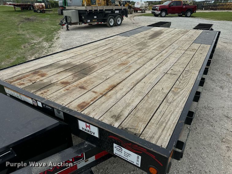 image for item DV1984 2021 Trailerman T102185CD-B-140 equipment trailer