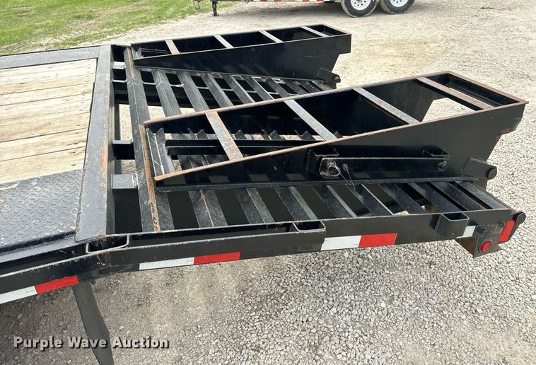 image for item DV1984 2021 Trailerman T102185CD-B-140 equipment trailer