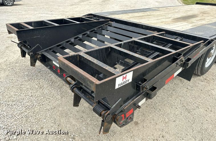 image for item DV1984 2021 Trailerman T102185CD-B-140 equipment trailer