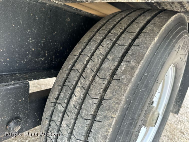 image for item DV1984 2021 Trailerman T102185CD-B-140 equipment trailer