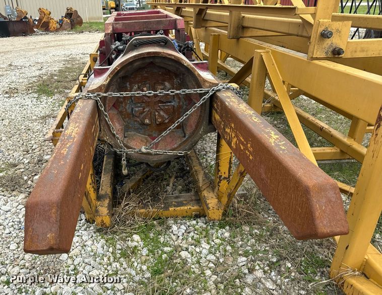 image for item DV1985 2015 SPI D30-32 pile driver