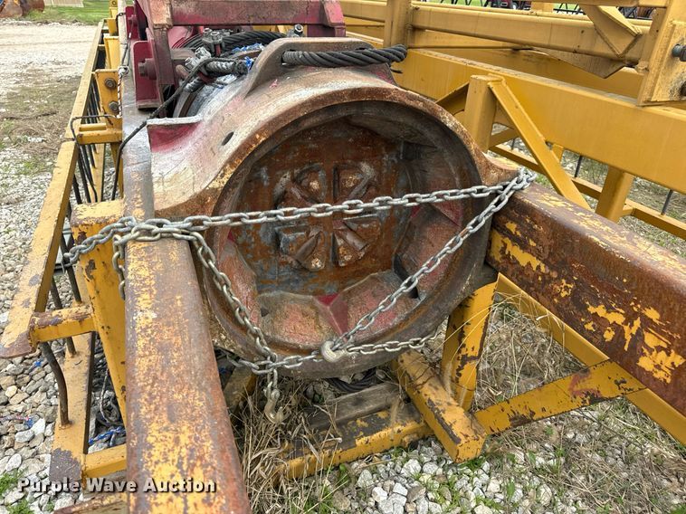 image for item DV1985 2015 SPI D30-32 pile driver