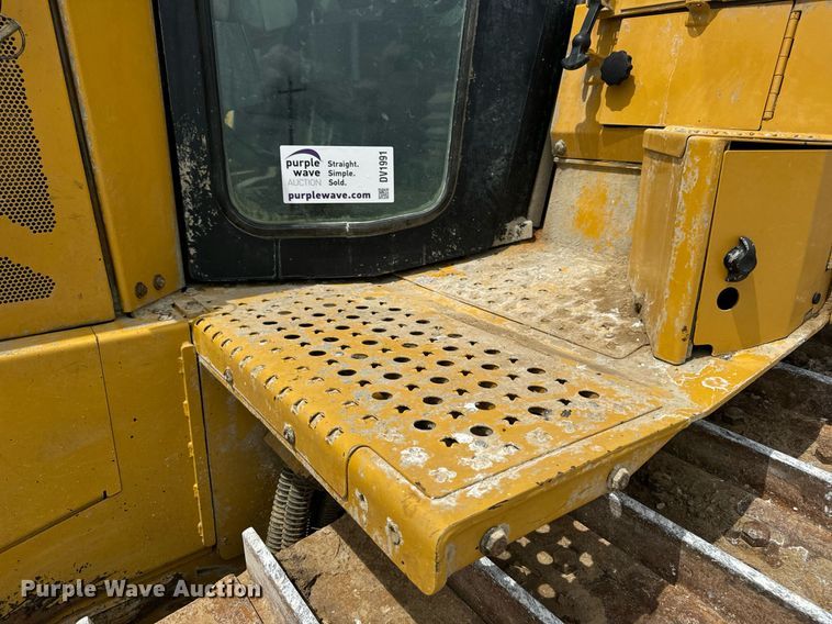 image for item DV1991 2016 Caterpillar D6T XW dozer