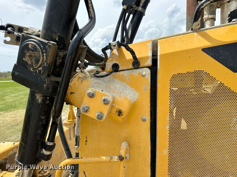 image for item DV1991 2016 Caterpillar D6T XW dozer