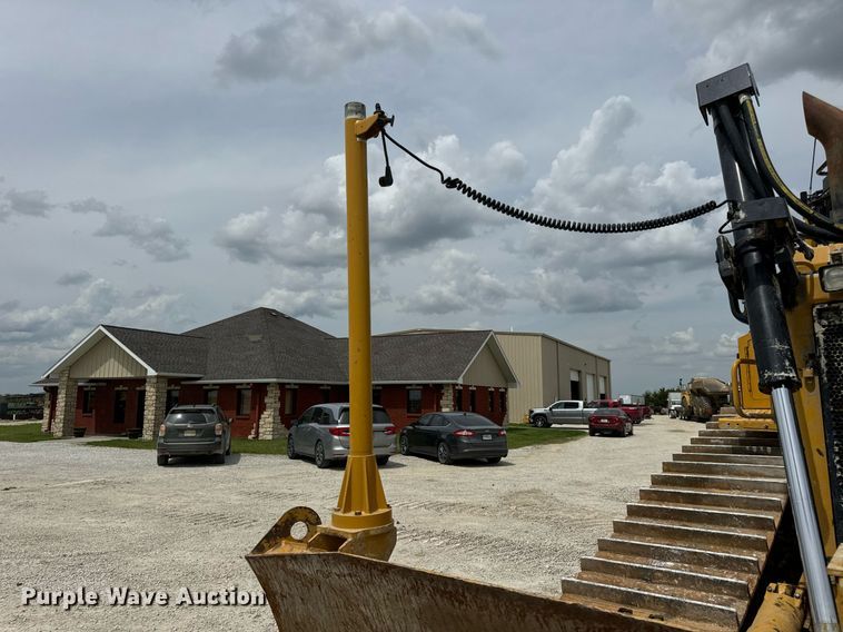 image for item DV1991 2016 Caterpillar D6T XW dozer