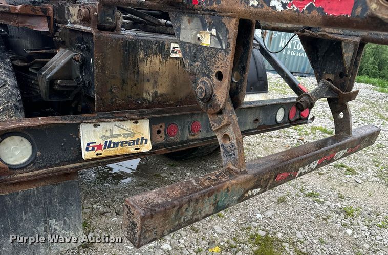 image for item DV1995 2017 Western Star 4700SF roll-off container truck