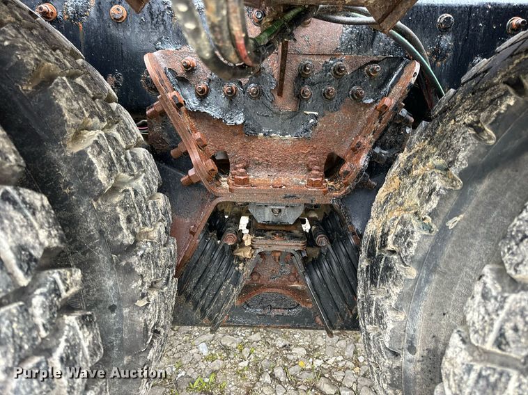 image for item DV1996 2015 Western Star 4700SF roll-off container truck