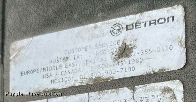 image for item DV1996 2015 Western Star 4700SF roll-off container truck