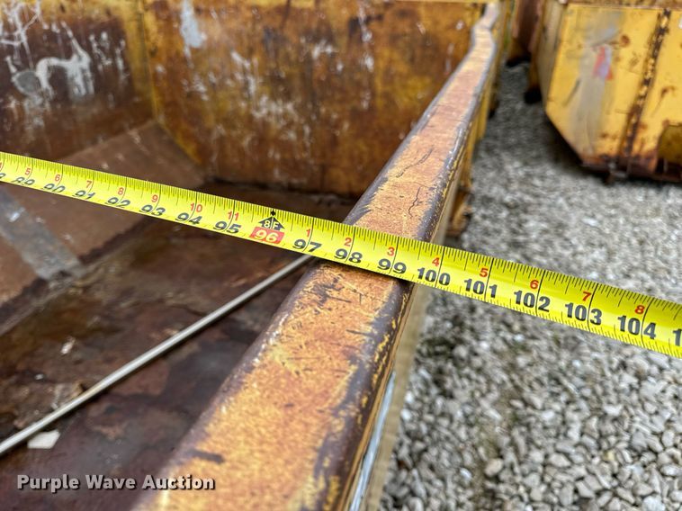 image for item DV1997 Wastequip roll-off container