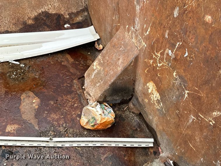 image for item DV1997 Wastequip roll-off container