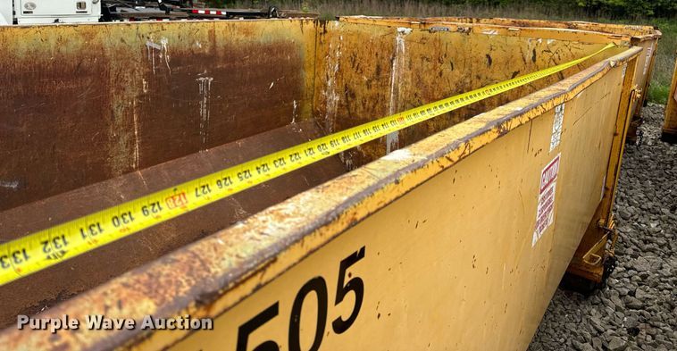 image for item DV1998 Wastequip roll-off container