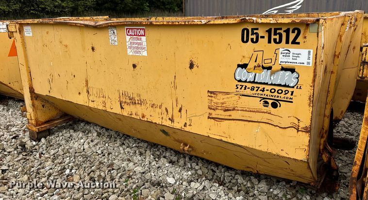 image for item DV1999 Wastequip roll-off container