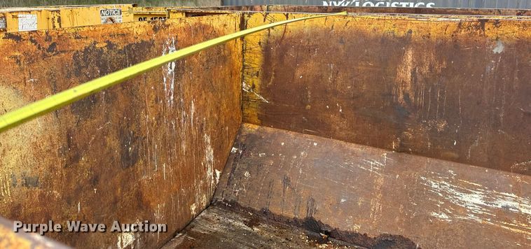 image for item DV1999 Wastequip roll-off container