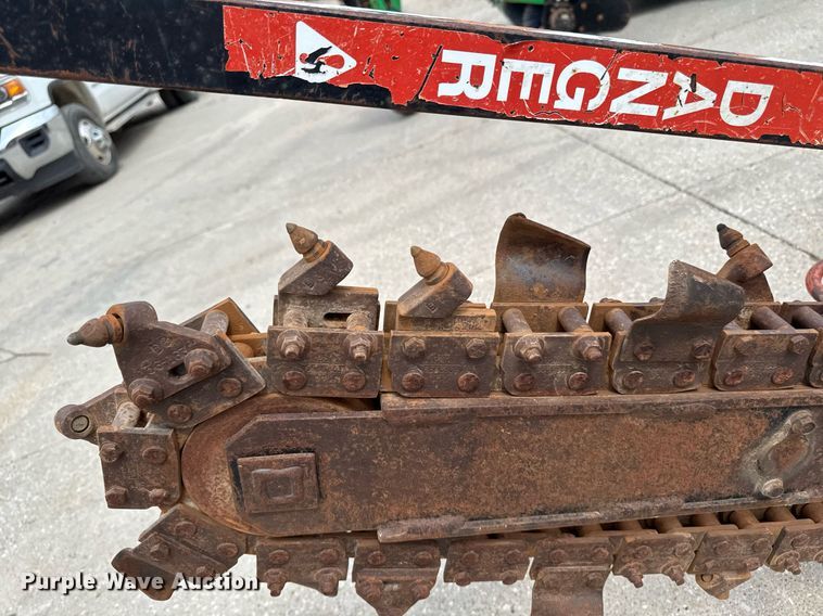 image for item DV2519 2007 Ditch Witch 1330 trencher