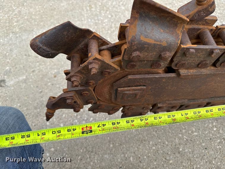 image for item DV2519 2007 Ditch Witch 1330 trencher