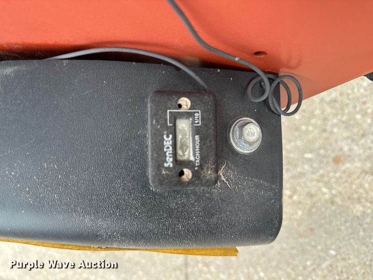 image for item DV2519 2007 Ditch Witch 1330 trencher