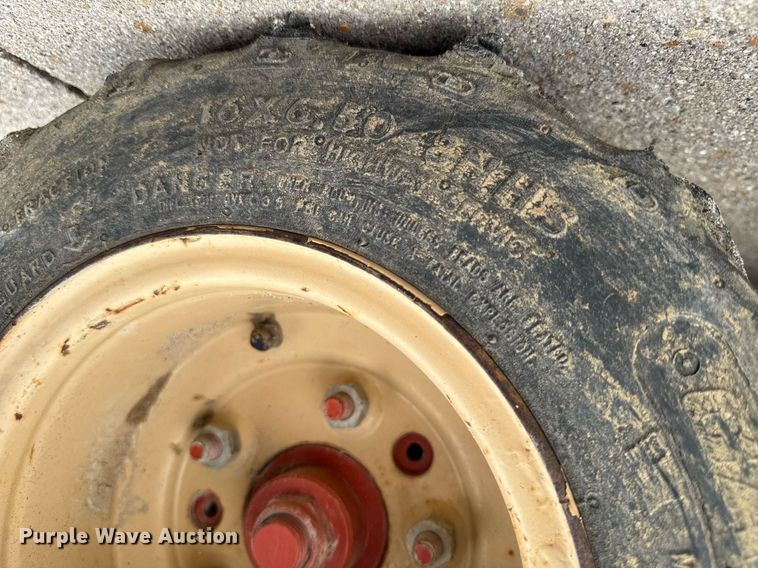 image for item DV2519 2007 Ditch Witch 1330 trencher