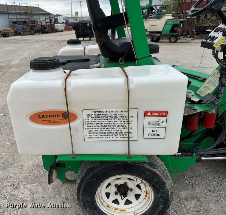 image for item DV2520 2016 Lay-Mor SM300 broom