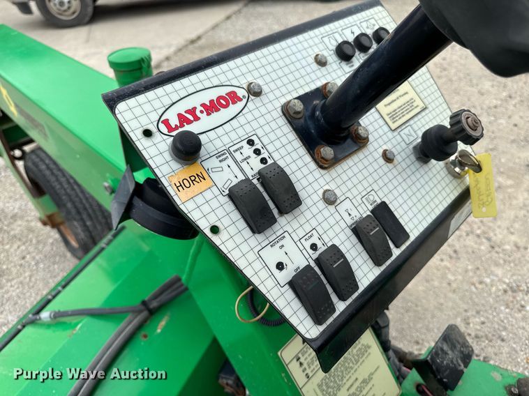 image for item DV2520 2016 Lay-Mor SM300 broom