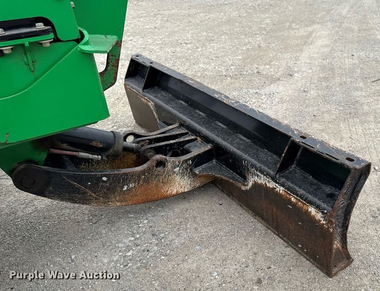 image for item DV2522 2014 Vermeer RTX450 trencher