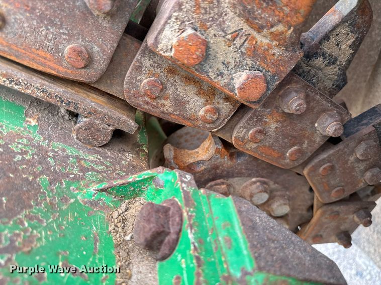 image for item DV2522 2014 Vermeer RTX450 trencher