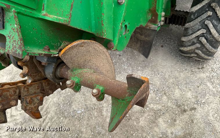 image for item DV2522 2014 Vermeer RTX450 trencher